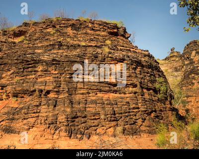 Quartz sandstone and congolmerate sedimentary karst rock formations of Mirima National Park, East Kimberley Stock Photo