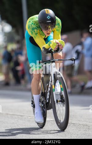 Birmingham UK. 04/08/2022, Commonwealth Games 2022, Birmingham, UK. 4th Aug, 2022. Rohan Dennis (Australia) wins Gold in the Men's Cycling Time Trial. Credit: Anthony Wallbank/Alamy Live News Stock Photo