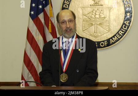 Technology Administration - 2002 NATIONAL MEDAL OF TECHNOLOGY LAUREATES RECEPTION Stock Photo