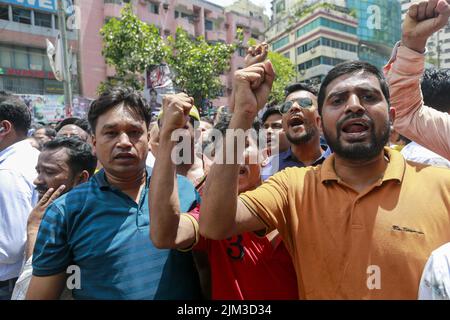 Dhaka, Bangladesh. 4th Aug, 2022. Leaders and activists of the ...