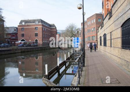 Views along the River Kennet in Reading, Berkshire in the UK Stock Photo