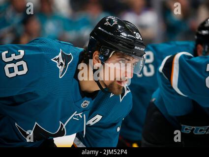 San Jose, United States. 26th Apr, 2022. SAN JOSE, CALIFORNIA - APRIL 26: San Jose Sharks' Mario Ferraro (38) waits for a face-off against the Anaheim Ducks in the second period at the SAP Center in San Jose, Calif., on Tuesday, April 26, 2022. (Photo by Nhat V. Meyer/Bay Area News Group/TNS/Sipa USA) Credit: Sipa USA/Alamy Live News Stock Photo