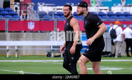 Aug 4th, 2022: Derek Carr #4 during the Jacksonville Jaguars vs Las Vegas  Raiders Hall of Fame Game in Canton, OH. Jason Pohuski/CSM/Sipa USA(Credit  Image: © Jason Pohuski/Cal Sport Media/Sipa USA Stock