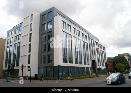 Slough, Berkshire, UK. 4th August, 2022. The expensive swish Labour run Slough Borough Council Offices. The much criticised Slough Borough Council are effectively bankrupt and may have to increase Council Tax for residents by up to 20%. They are reported to have sell off £600m of their asset to reduce their £680m borrowing debt. Credit: Maureen McLean/Alamy Live News Stock Photo