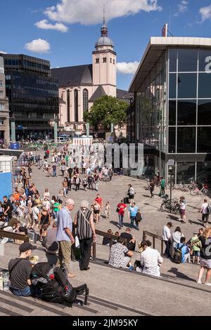 stairs form the cathedral square to the main station, church St. Mariae Himmelfahrt, Cologne, Germany. Treppe von der Domplatte zum Hauptbahnhof, Kirc Stock Photo