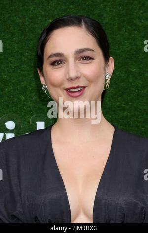 LOS ANGELES - AUG 4: Molly Ephraim at the A League Of Their Own ...