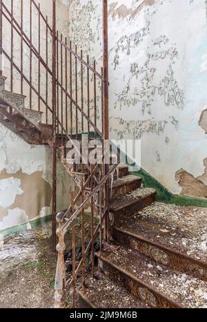 Staircase inside Trans-Allegheny Lunatic Asylum Stock Photo