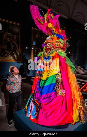 London, UK. 5th Aug, 2022. Fashion in Motion: Daniel Lismore at the V&A. Labelled by Vogue as ‘England's Most Eccentric Dresser', sustainability is key to his design philosophy. 11 life-size mannequins - standing at 6'4” -which celebrate the social, historical and cultural themes. Credit: Guy Bell/Alamy Live News Stock Photo