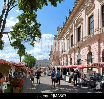 Saturday open air market along the Spree river in Berlin Mitte, in front of the German historical mudeaum Stock Photo