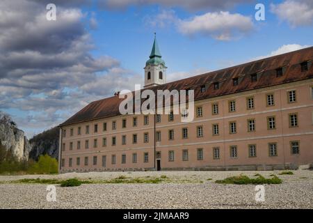 Danube breakthrough from Kelheim to Weltenburg monastery with rocks and the current of the Danube Stock Photo