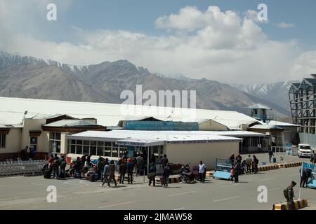 Leh Airport, Ladakh, India 10 April 2022 - View Of Small Army Base Kushok Bakula Rimpochee Domestic Airport, One Of The Airports Situated At The Highe Stock Photo