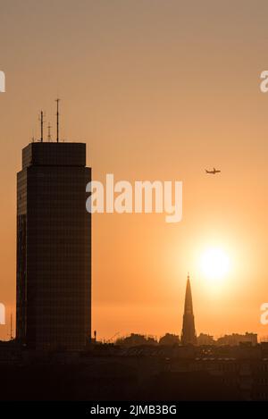 Warsaw skyline silhouette at sunset, capital city of Poland Stock Photo ...