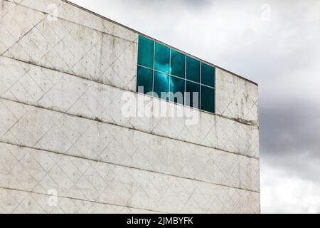 Exterior detail of Casa de Musica concert hall, Praça de Mouzinho de Albuquerque, Porto, Portugal Stock Photo