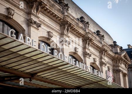 Picture of the entrance of Bordeaux Saint Jean train station, belonging to SNCF. Bordeaux-Saint-Jean or formerly Bordeaux-Midi is the main railway sta Stock Photo