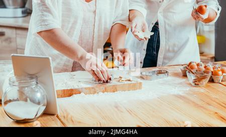 women baking home bake foods hobby leisure Stock Photo