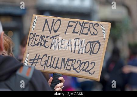 Edinburgh Festival Fringe, Royal Mile, Edinburgh, Scotland, UK. 6th August 2022. EdFringe on Royal Mile, 2nd Day for street performers and shows to demonstate and promote thie creative skills. Credit: ArchWhite/alamy live news. Stock Photo