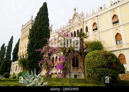 A gorgeous palace of the Borghese Cavazza family on the island Isola del Garda on lake Garda, Italy (06 October 2019) Stock Photo