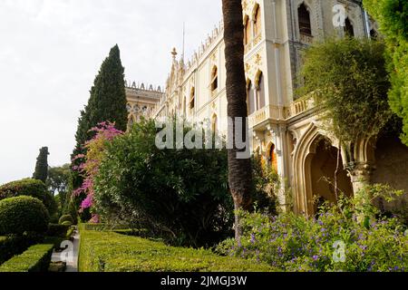 gorgeous mediterranean castle or villa of the BORGHESE CAVAZZA  FAMILY on Isola del Garda or Isola di Garda (Italy) Stock Photo