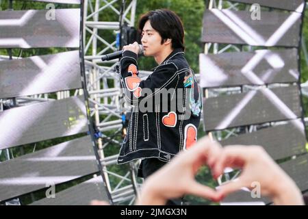 London, UK, 30th July, 2022. Suho performing at MIK (Made In Korea) Music Festival 2022, the Biggest Outdoor K-Pop festival in Europe, at Southwark Park. Credit: Calvin Tan Stock Photo