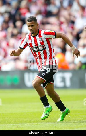 Iliman Ndiaye #29 of Sheffield United celebrates his goal and makes the ...