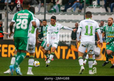 Caxias Do Sul, Brazil. 06th Aug, 2022. RS - Caxias do Sul - 08/06/2022 - BRAZILIAN TO 2022, YOUTH X AMERICA-MG. Lucas Kal, America-MG player, in the match against Juventude, at Alfredo Jaconi Stadium, for the 2022 Brazilian Championship. Photo: Luiz Erbes/AGIF/Sipa USA Credit: Sipa USA/Alamy Live News Stock Photo