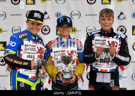 MANCHESTER, UK. AUGUST 5TH Oliver Bovington, Harry Fletcher and Emerson Betty during the British Youth Championship Round 5 meeting at the National Speedway Stadium, Manchester on Friday 5th August 2022. (Credit: Eddie Garvey | MI News) Credit: MI News & Sport /Alamy Live News Stock Photo