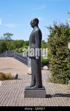 Statue of Danish King Frederik IX by Knud Nellemose (1981); Nordre Toldbod, Copenhagen, Denmark Stock Photo