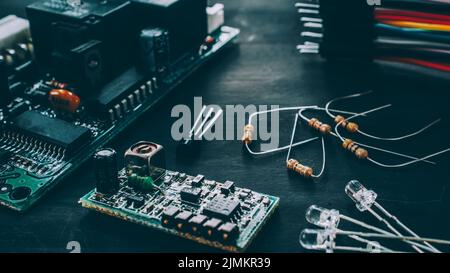 technical analysis repair electronic components Stock Photo