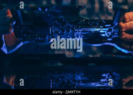 tech service electronic components engineer hands Stock Photo