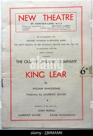 A vintage theatre programme 1946 - New Theatre, London, presenting a post war production by the Old Vic Company - King Lear by William Shakespeare. Production by Laurence Olivier. Cost of the programme at that time was 6d (six pence) Stock Photo