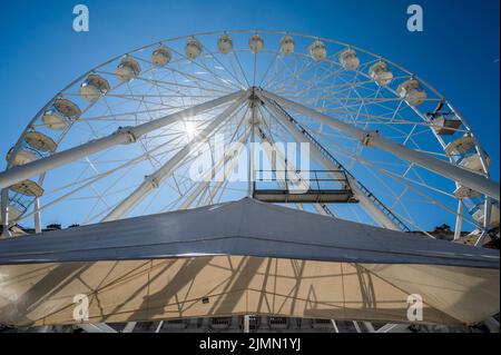 London, UK. 7th Aug, 2022. The big wheel at Somerset House as part of This Bright Land, a new cultural festival created in collaboration with Gareth Pugh and Carson McColl, which runs until 29 August 2022. Credit: Guy Bell/Alamy Live News Stock Photo