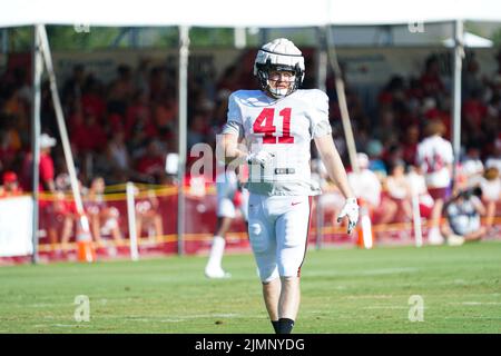 Tampa Bay Buccaneers tight end Cade Otton during a Back Together Weekend  NFL football training camp practice Sunday, July 30, 2023, in Tampa, Fla.  (AP Photo/Chris O'Meara Stock Photo - Alamy