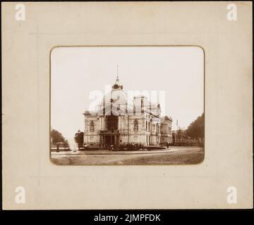 Seeling Heinrich (1852-1932), city theater in Rostock (1896): View. Photo on cardboard, 30.2 x 36.3 cm (including scan edges) Seeling Heinrich  (1852-1932): Stadttheater, Rostock Stock Photo