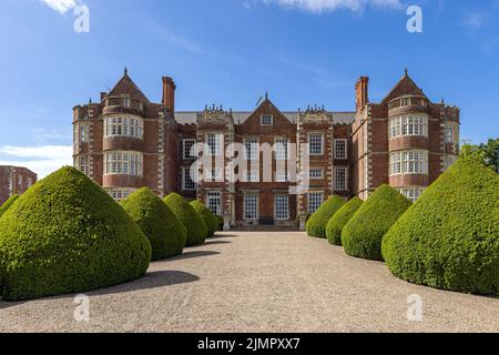 Burton Agnes Hall, a superb 17th century Elizabethan manor house in the East Riding of Yorkshire, England, Uk Stock Photo