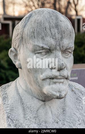 MOSCOW, RUSSIA - March 24, 2020: Bust of Vladimir Lenin in Fallen Monument Park Stock Photo