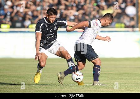 Belem, Brazil. 07th Aug, 2022. PA - Belem - 08/07/2022 - BRAZILIAN C 2022, REMO X APARECIDENSE - Paulinho Curua player of Remo during a match against Aparecidense at the Baenao stadium for the Brazilian championship C 2022. Photo: Fernando Torres/AGIF/Sipa USA Credit: Sipa USA/Alamy Live News Stock Photo