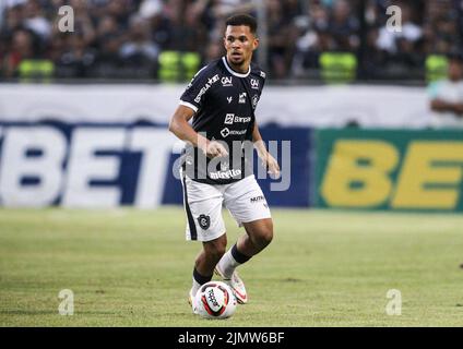 Belem, Brazil. 07th Aug, 2022. PA - Belem - 08/07/2022 - BRAZILIAN C 2022, REMO X APARECIDENSE - Samuel player of Remo during a match against Aparecidense at the Baenao stadium for the Brazilian championship C 2022. Photo: Fernando Torres/AGIF/Sipa USA Credit: Sipa USA/Alamy Live News Stock Photo