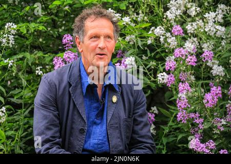 Monty Don, BBC Gardener's World presenter in the RNLI Showgarden, Chelsea Flower Show, London Stock Photo