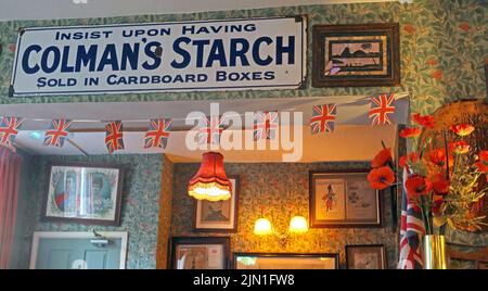 Interior of The Albion Inn, Colmans Starch adverts, Volunteer St / Park St, Chester, Cheshire, England, UK, CH1 1RN Stock Photo