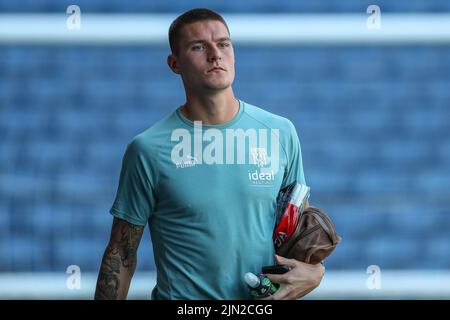 Ted Cann #30 of West Bromwich Albion arrives at the game prior to kick off Stock Photo - Alamy