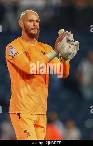 Dave Button #1 of West Bromwich Albion applauds the home fans after the final whistle Stock Photo