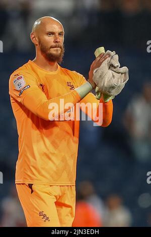 West Bromwich, UK. 08th Aug, 2022. Dave Button #1 of West Bromwich Albion applauds the home fans after the final whistle in West Bromwich, United Kingdom on 8/8/2022. (Photo by Gareth Evans/News Images/Sipa USA) Credit: Sipa USA/Alamy Live News Stock Photo