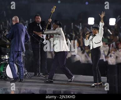 Birmingham, England, 8th August 2022. The Selecter performs during the Commonwealth Games closing ceremony at Alexander Stadium. Picture credit should read: Paul Terry Credit: Paul Terry Photo/Alamy Live News Stock Photo