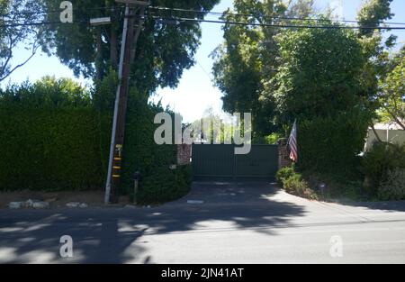 Los Angeles, California, USA 6th August 2022 Actor Tyrone Power Sr.'s Former Home/house at 139 N. Saltair Avenue on August 6, 2022 in Los Angeles, California, USA. Photo by Barry King/Alamy Stock Photo Stock Photo