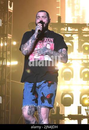 San Francisco, USA. 7th August, 2022. Post Malone performs during the 2022 Outside Lands Music and Arts Festival at Golden Gate Park on August 07, 2022 in San Francisco, California. Photo: Casey Flanigan/imageSPACE Credit: Imagespace/Alamy Live News Stock Photo