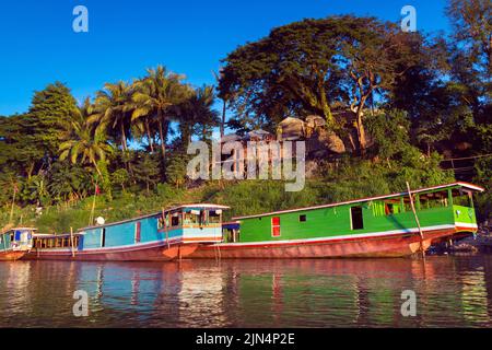 Houseboats on the Mekong river, Luang Prabang, Laos Stock Photo