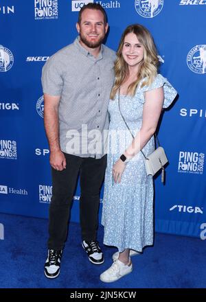 ELYSIAN PARK, LOS ANGELES, CALIFORNIA, USA - AUGUST 08: American professional baseball infielder for the Los Angeles Dodgers of Major League Baseball Max Muncy and wife Kellie Muncy arrive at Kershaw's Challenge Ping Pong 4 Purpose 2022 held at Dodger Stadium on August 8, 2022 in Elysian Park, Los Angeles, California, United States. (Photo by Xavier Collin/Image Press Agency) Stock Photo