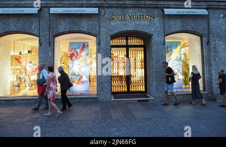 Louis Vuitton shop exterior Birmingham England UK Europe Stock Photo - Alamy