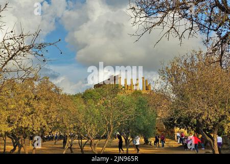 Hera Lacinia Temple, Valley of Temples, Agrigento, Sicily, Italy, Europe Stock Photo