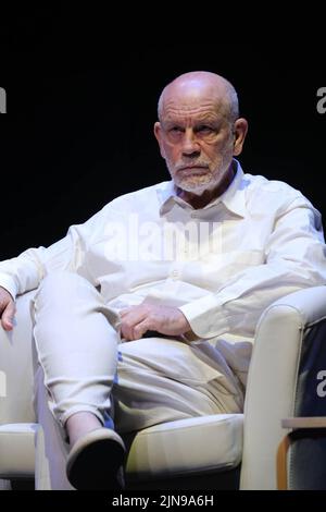 Madrid, Spain. 10th Aug, 2022. Actor John Malkovich during the presentation of 'Infernal Comedy' in Madrid August 10, 2022 Credit: CORDON PRESS/Alamy Live News Stock Photo